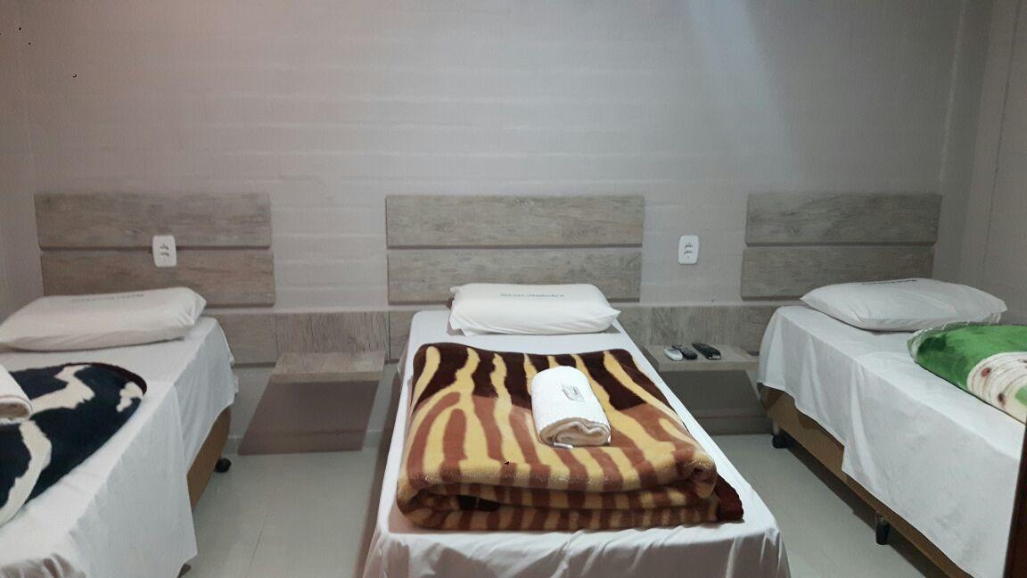 Hotel Pinheiro 上克鲁斯 外观 照片